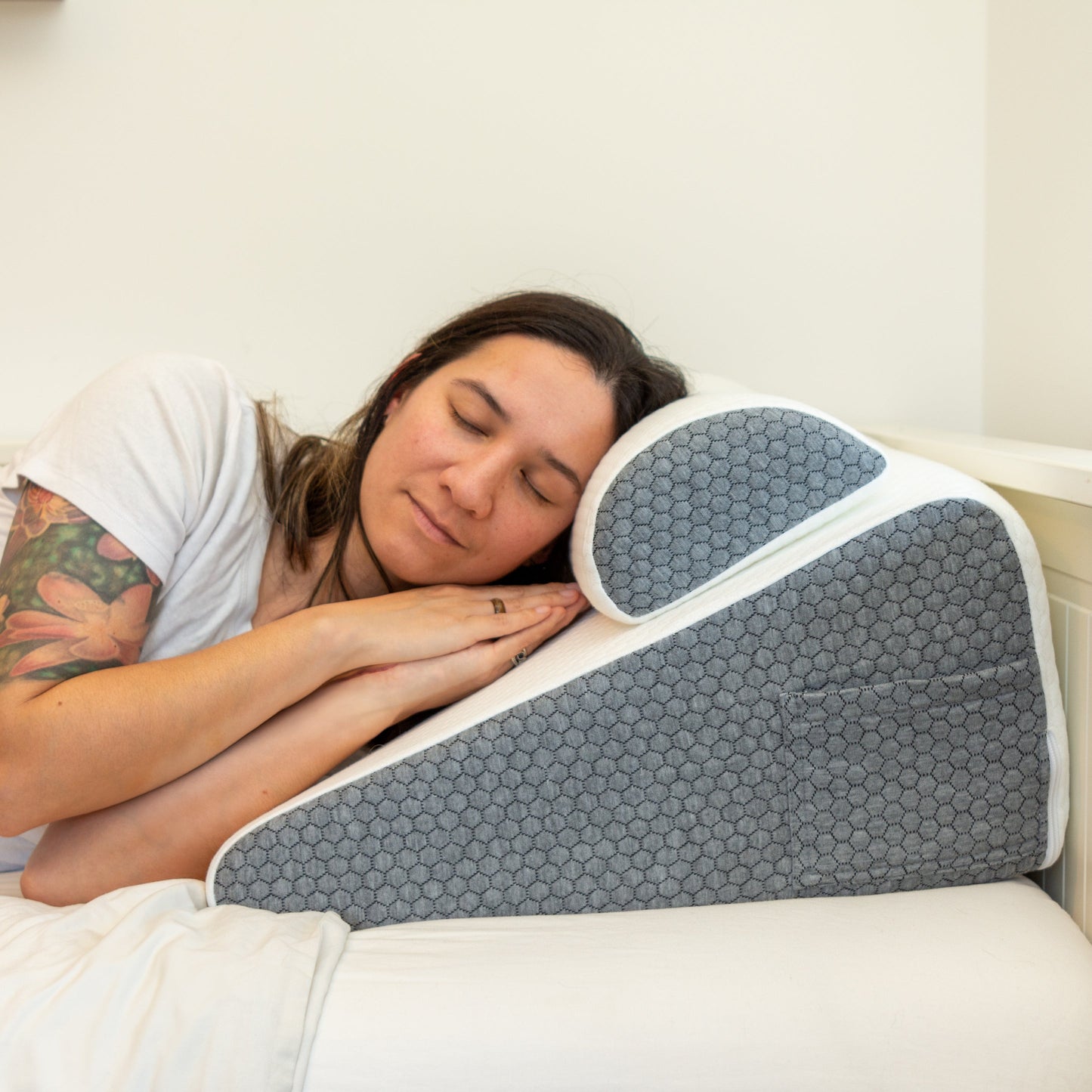 DreamEasy® Wedge Pillow